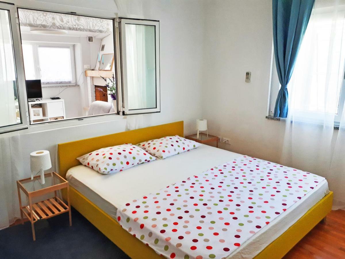 Apartment Matej Rovinjsko Selo Eksteriør billede